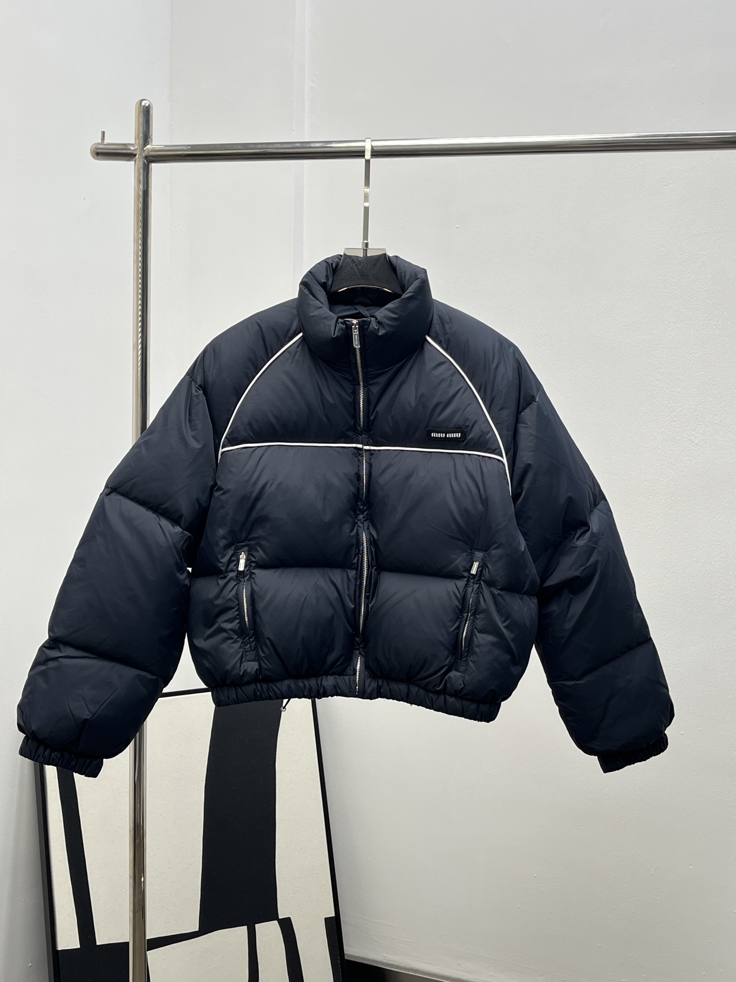 miumiu 미우미우 패딩 점퍼 자켓 재킷 의류