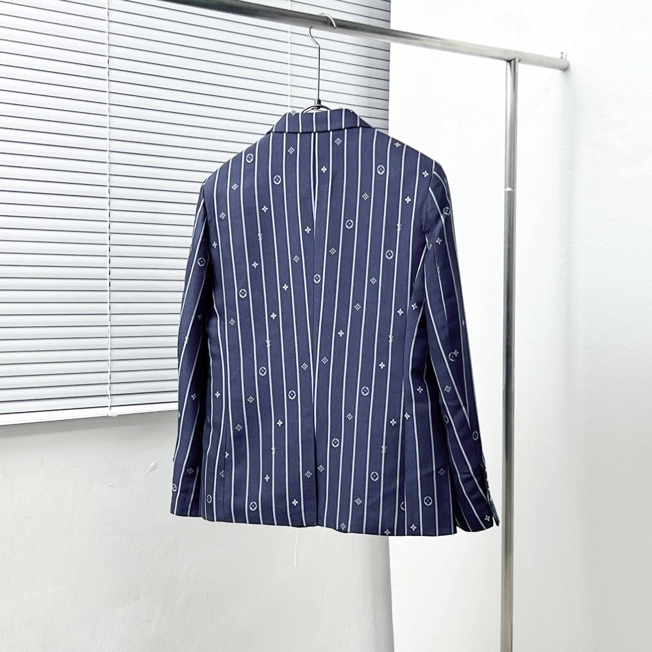 Louis Vuitton LV / 루이비통 정장 자켓 재킷 의류