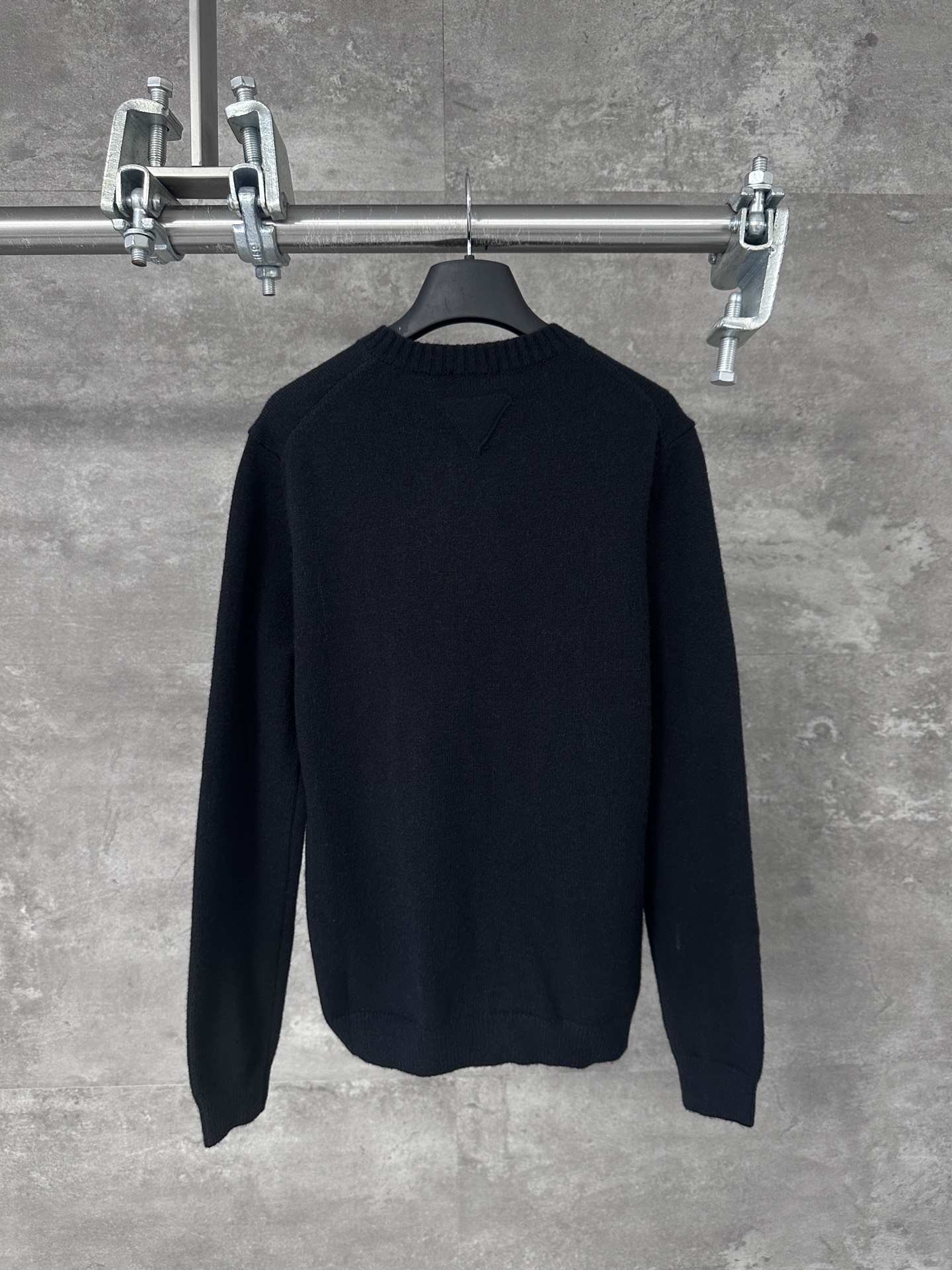 PRADA 프라다 소뿔 단추 울 혼방 가디건 의류