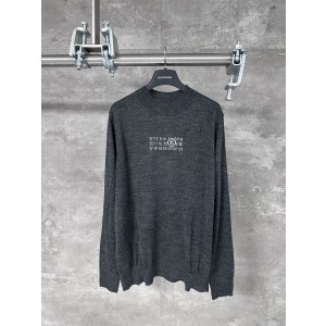 Maison Margiela MM6 메종 마르지엘라 디스트로이드 자카드 울 니트 의류