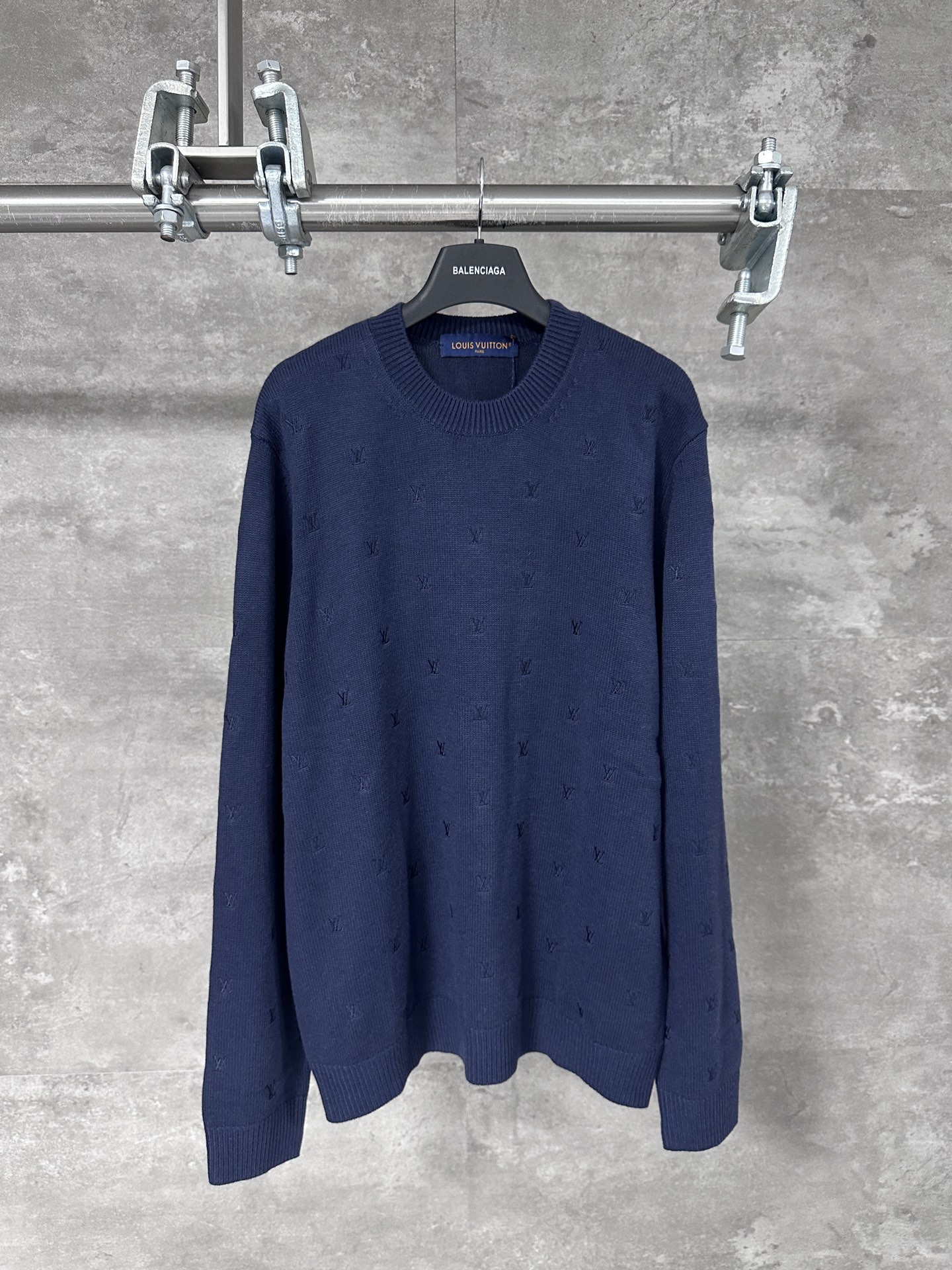 Louis Vuitton LV / 루이비통 로고 풀자수 네이비 라운드 니트 의류