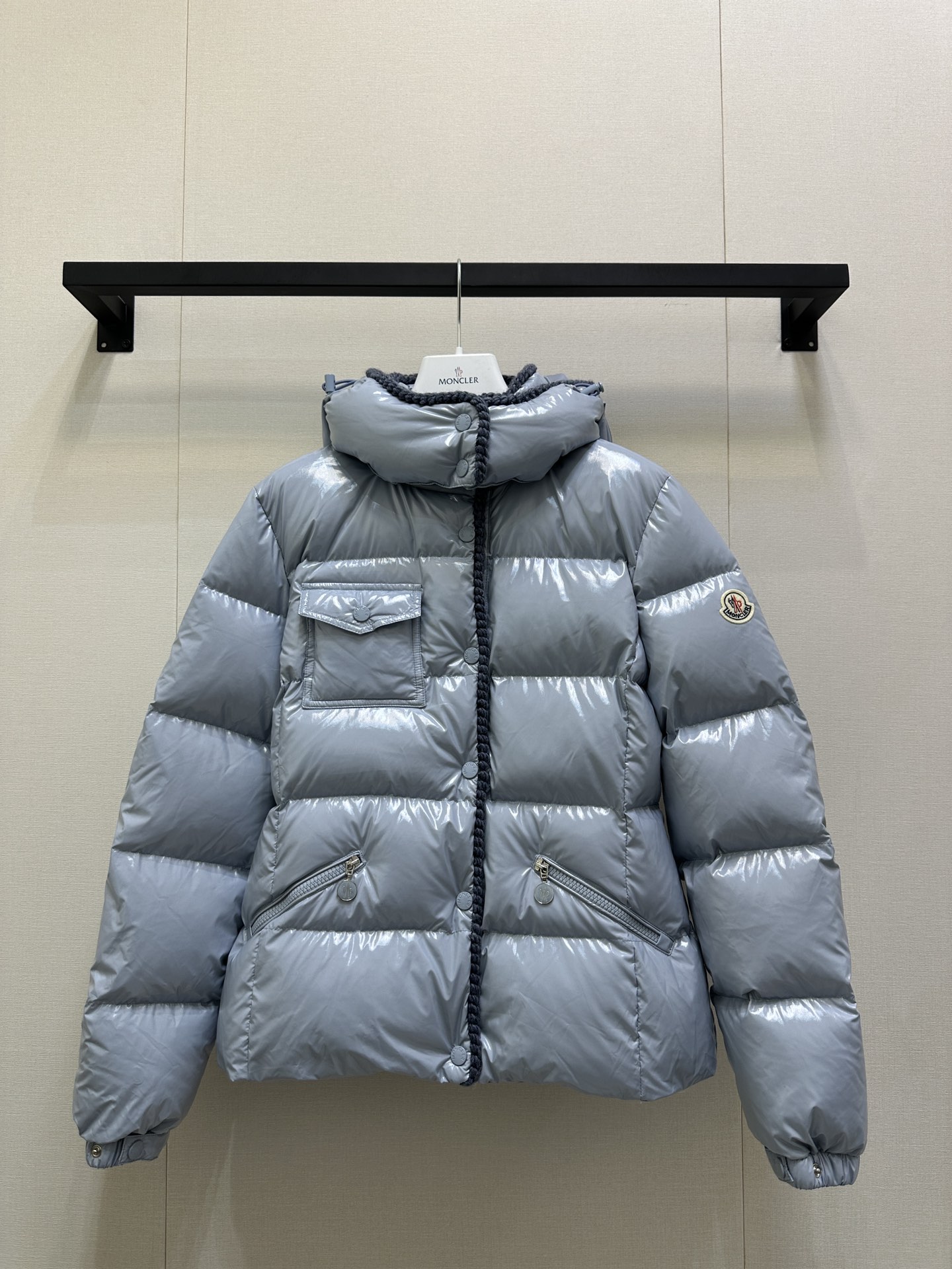Moncler 몽클레어 몽클레르 탈착식 후드 구스다운 패딩 점퍼 자켓 의류