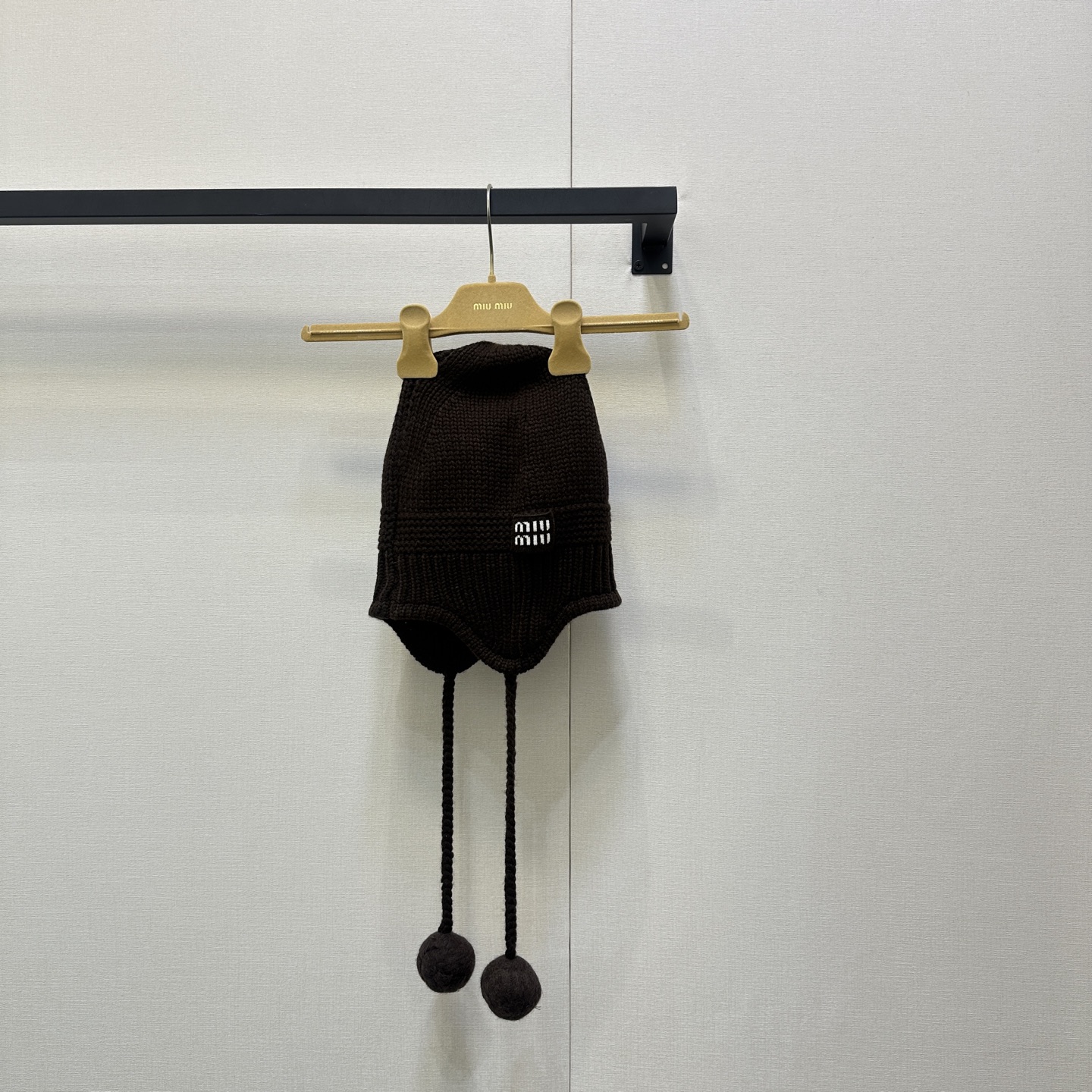 MiuMiu 미우미우 퍼볼 캐시미어 니트 비니 모자