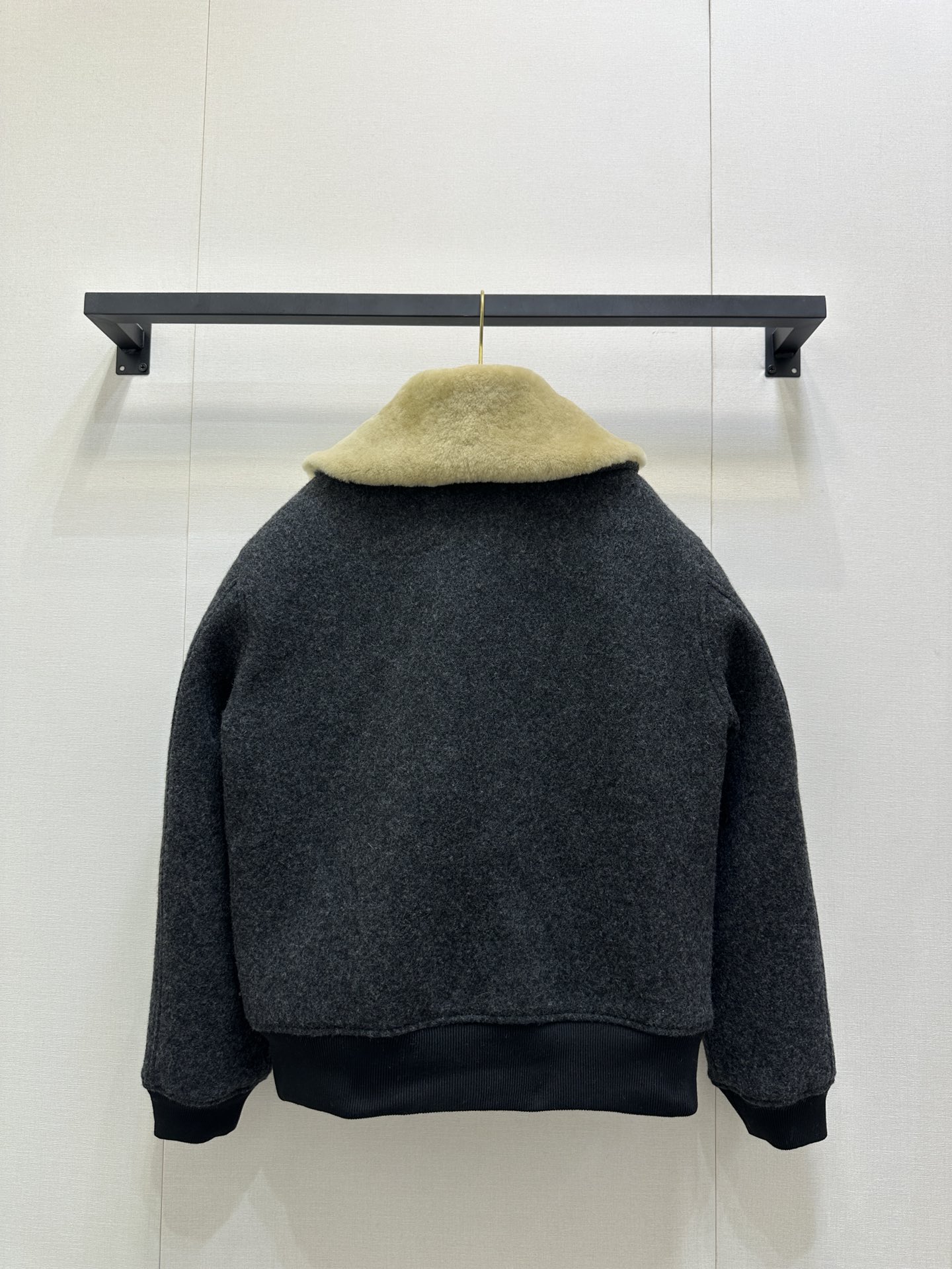 MiuMiu 미우미우 양모 카라 퀼팅 자켓 재킷 의류