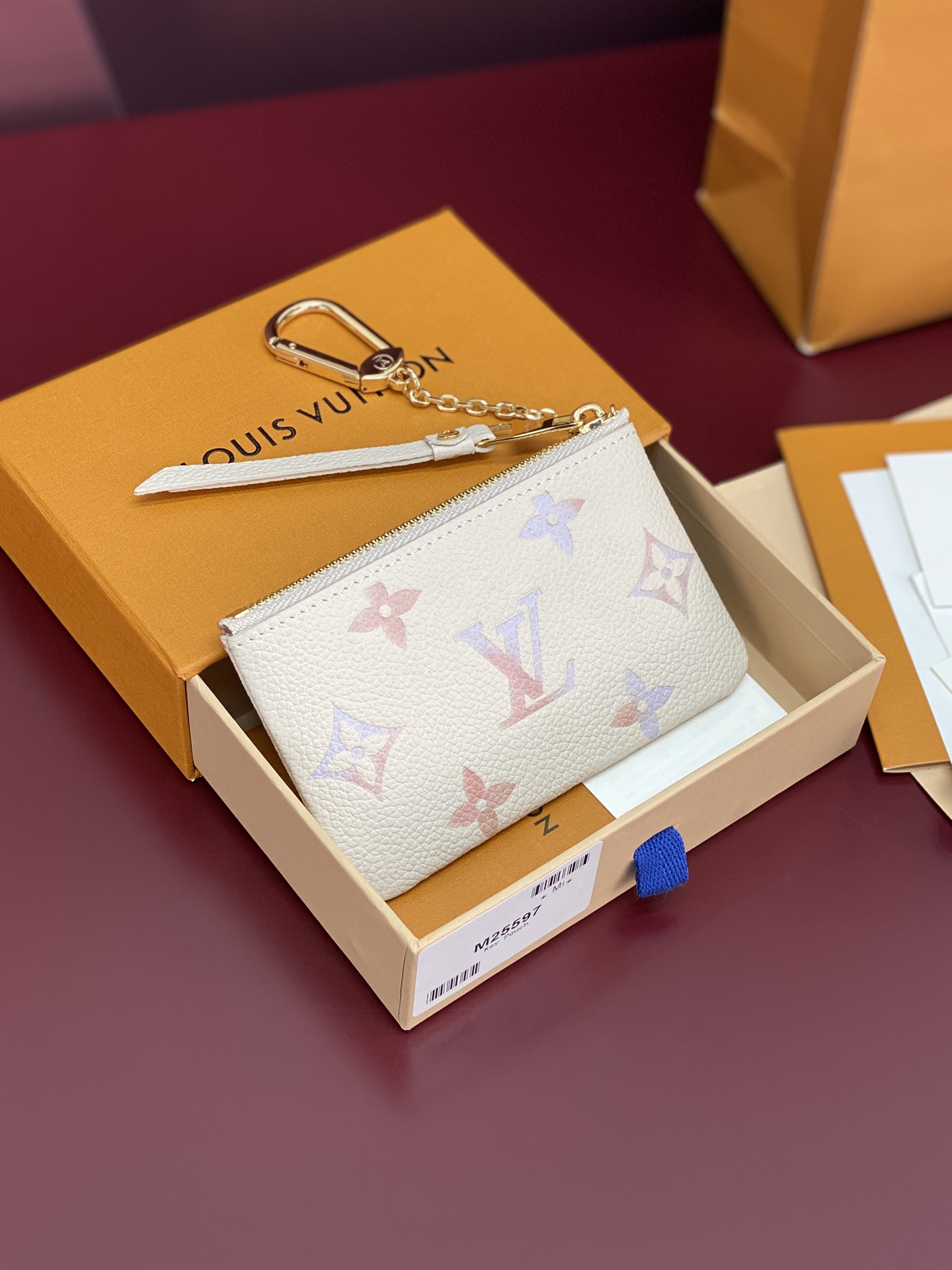 LV 루이비통 M25597 키링 동전 지갑