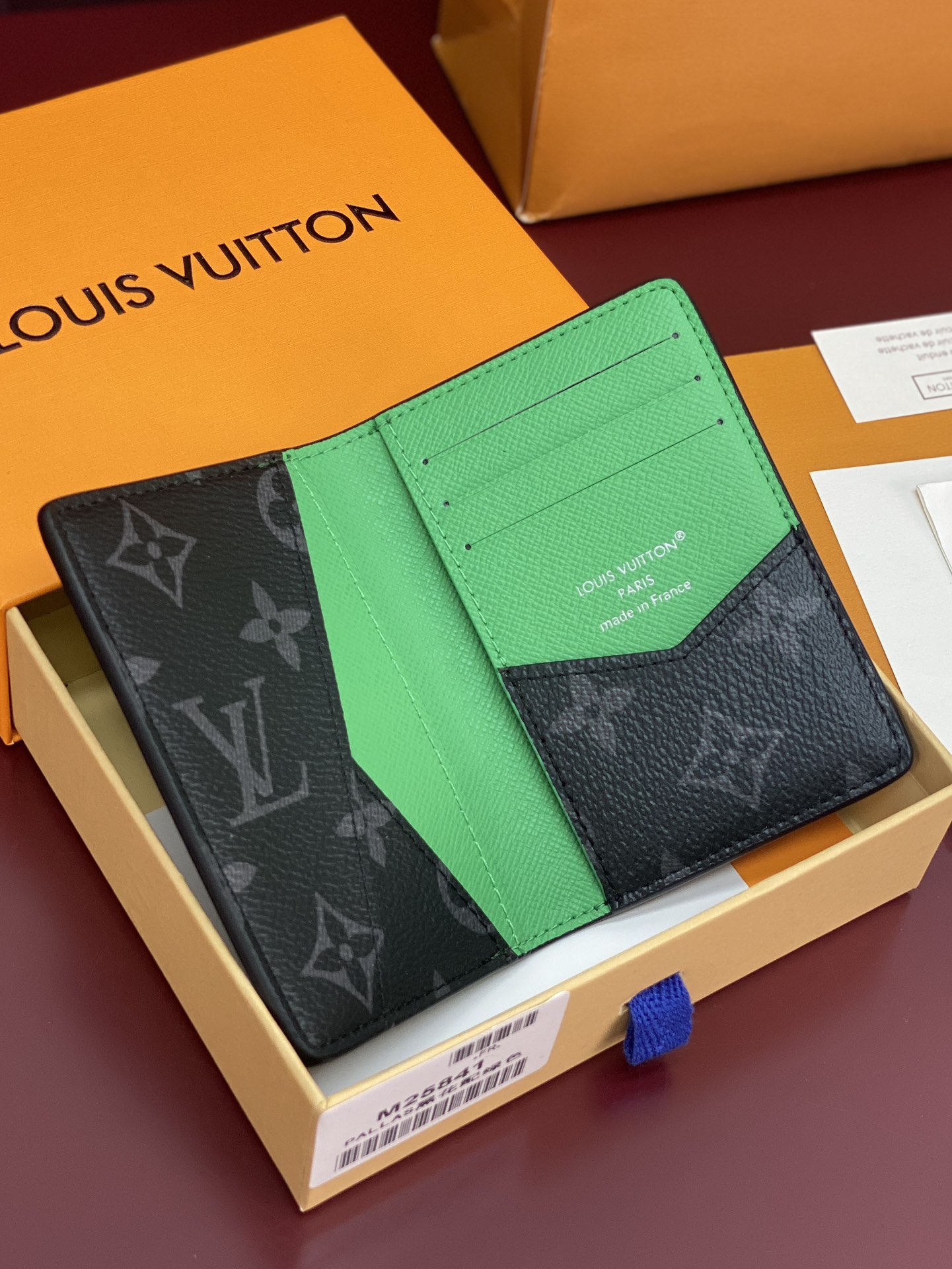 LV 루이비통 M25841 포켓 지갑