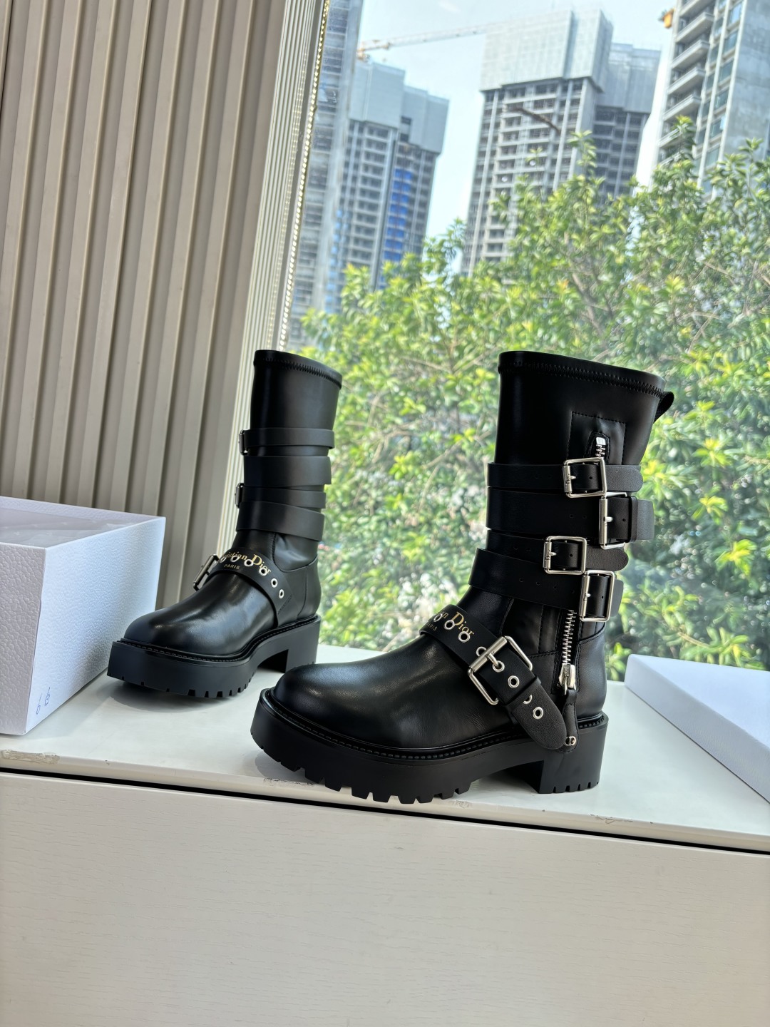 Dior CD 디올 마틴 부츠 / 라이더 부츠 부츠