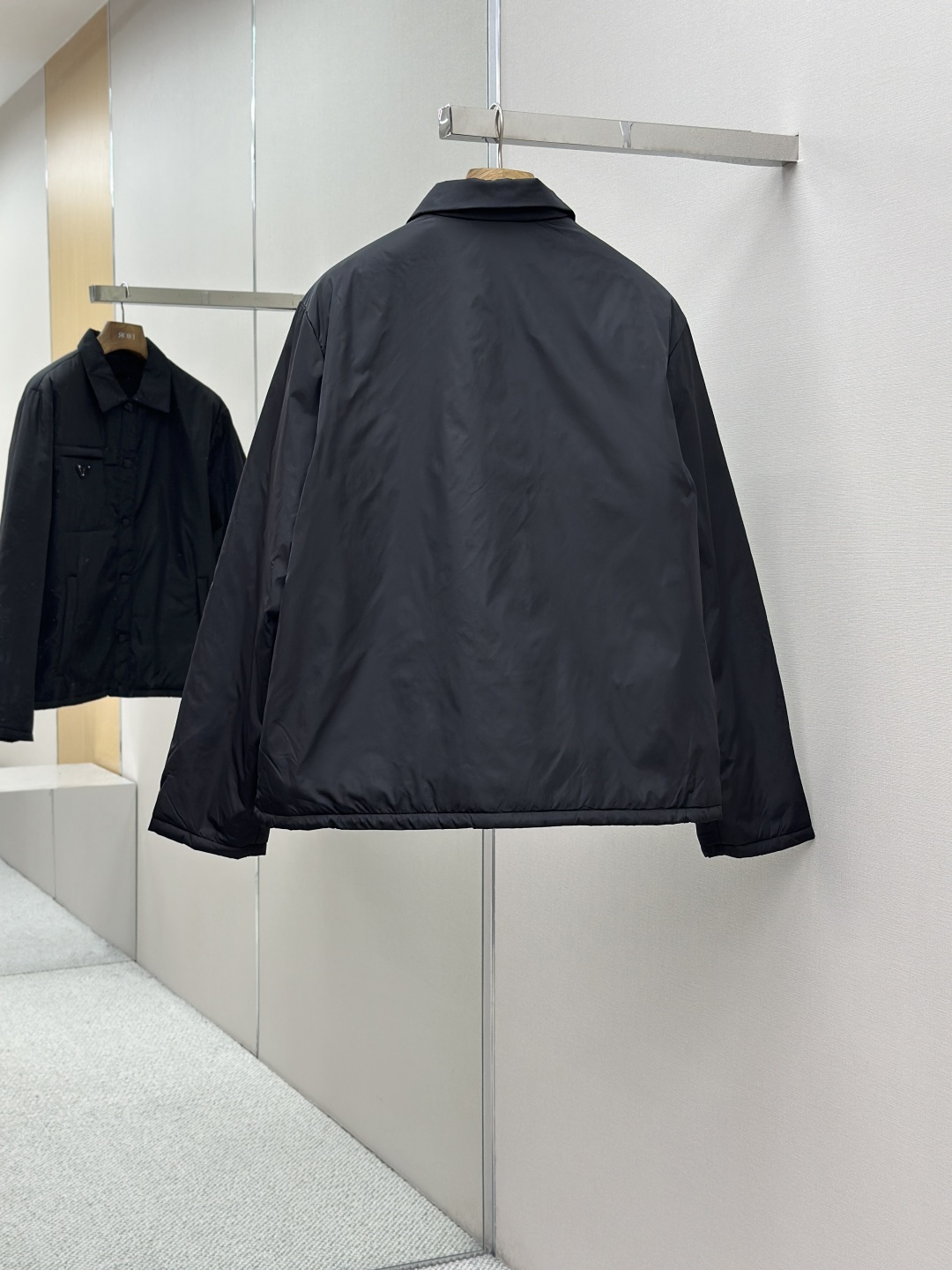 PRADA 프라다 신상 경량 패딩 자켓 재킷 의류