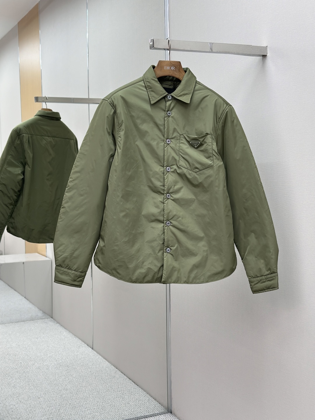 PRADA 프라다 신상 경량 패딩 자켓 재킷 의류