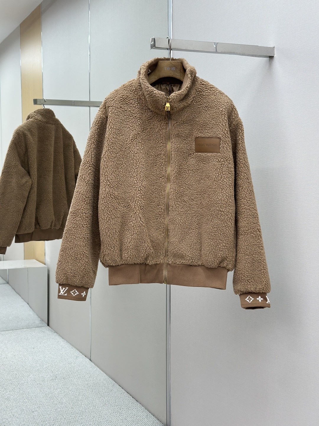 LOUIS VUITTON LV 루이비통 체크 배색 양털 후리스 플리스 자켓 재킷 의류