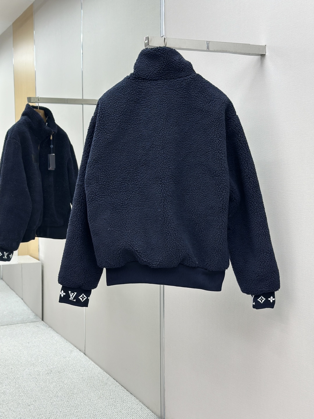 LOUIS VUITTON LV 루이비통 체크 배색 양털 후리스 플리스 자켓 재킷 의류