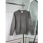THOM BROWNE TB 톰브라운 자수 4선 긴팔 니트 의류