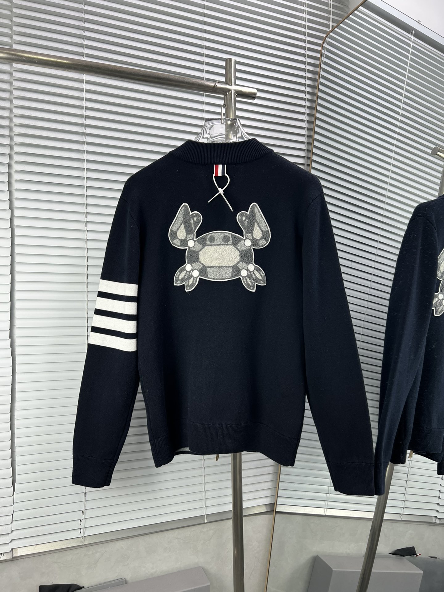 Thom Browne 톰브라운 자수 집업 자켓 재킷 의류