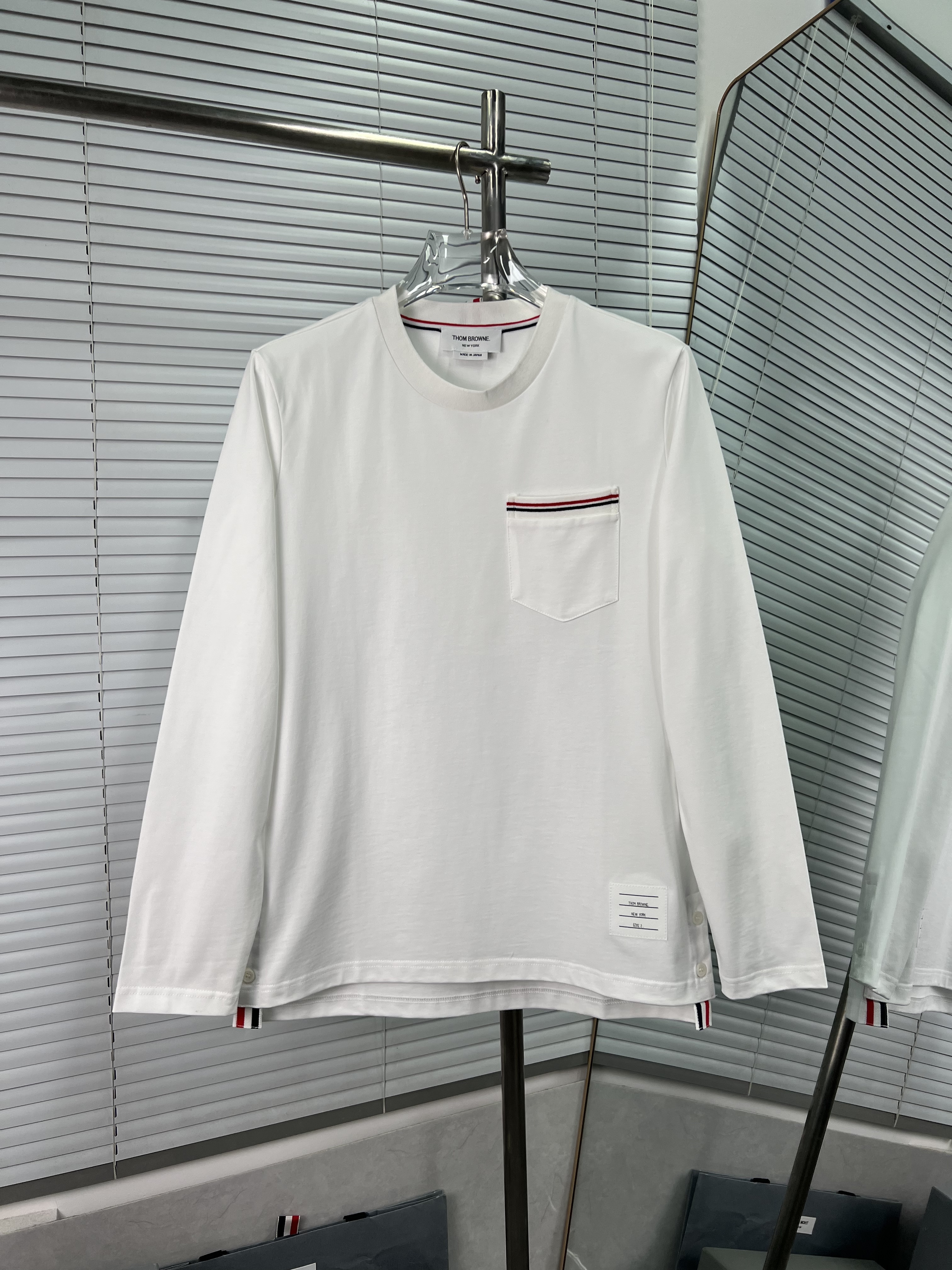 Thom Browne 톰브라운 포켓 스트라이프 롱슬리브 긴팔 티셔츠 의류