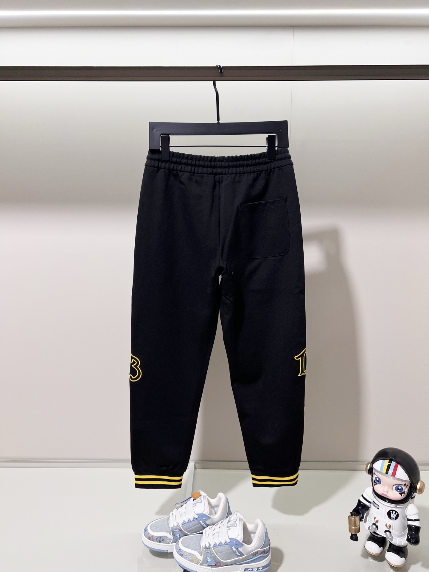 PRADA 프라다 맞춤 원단 조거 팬츠 바지 의류