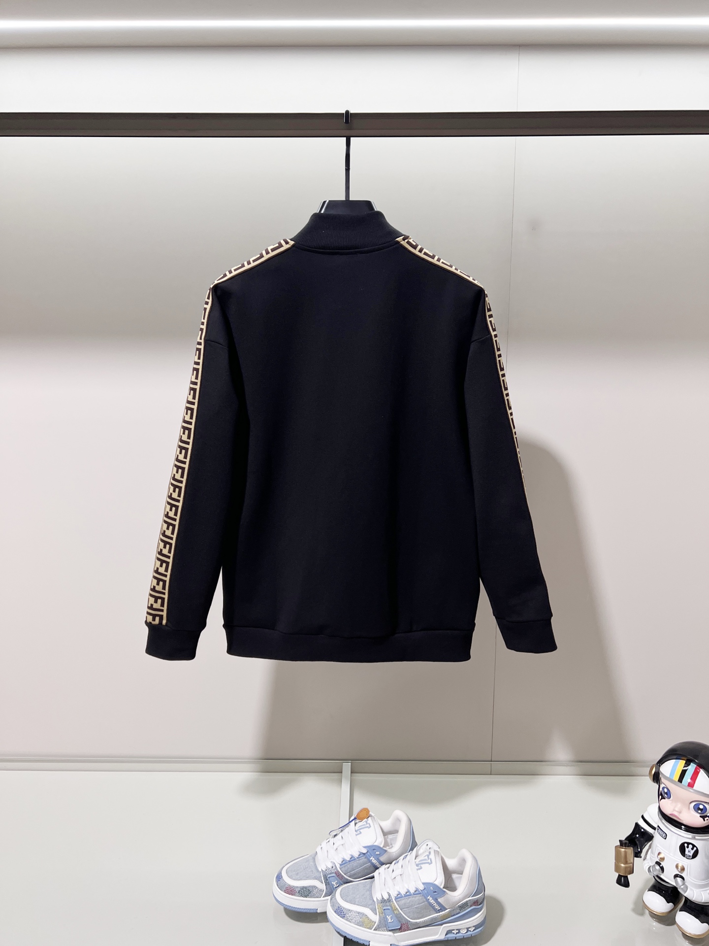 FENDI 펜디 맞춤 원단 하이넥 집업 자켓 재킷 의류