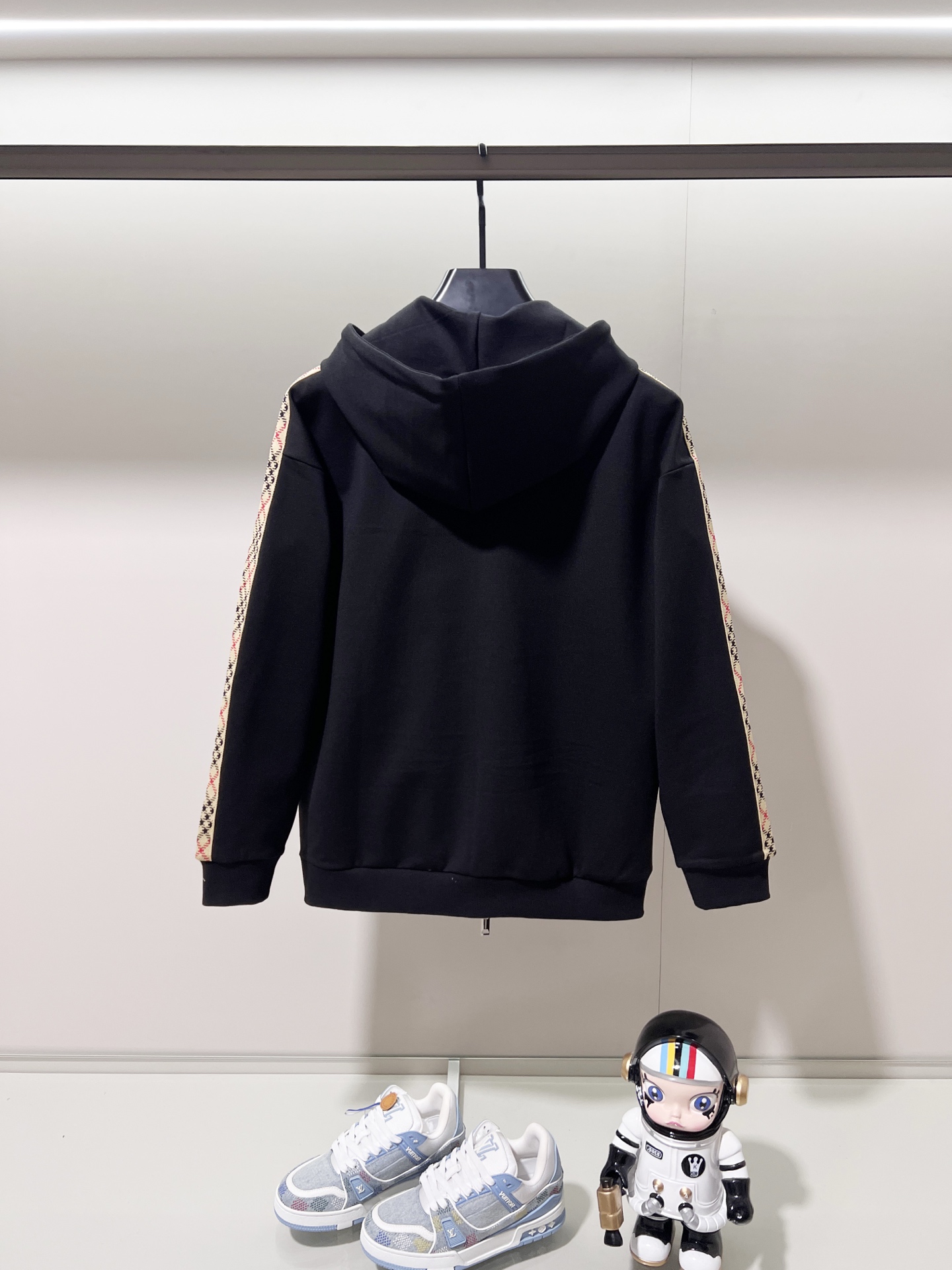 BURBERRY 버버리 맞춤형 후드 집업 자켓 재킷 의류