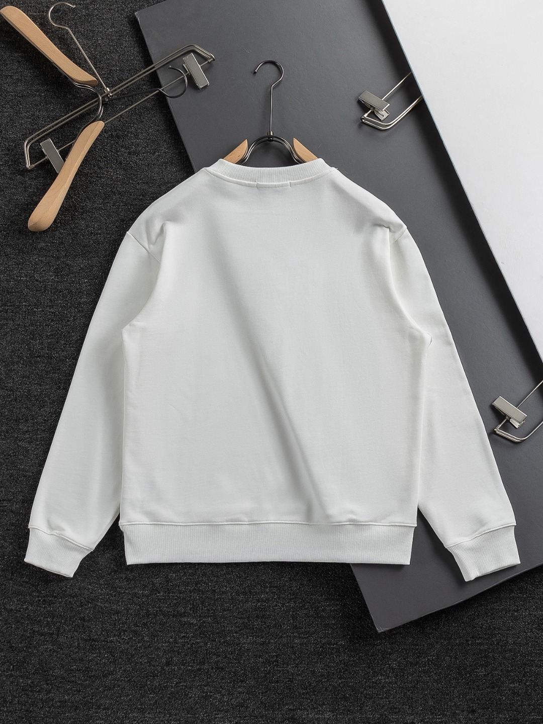 Prada 프라다 삼각 로고 맨투맨 티셔츠 의류