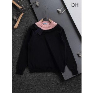 Prada 프라다 트라이앵글 로고 니트 의류