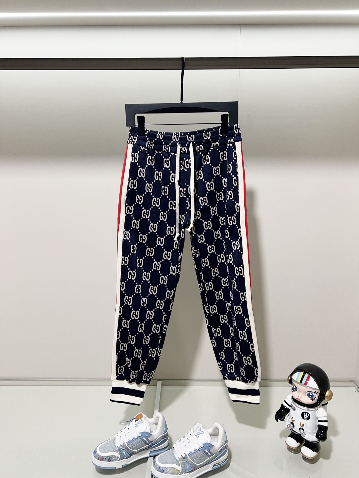 GUCCI GG 구찌 모노그램 트랙 팬츠 바지 의류