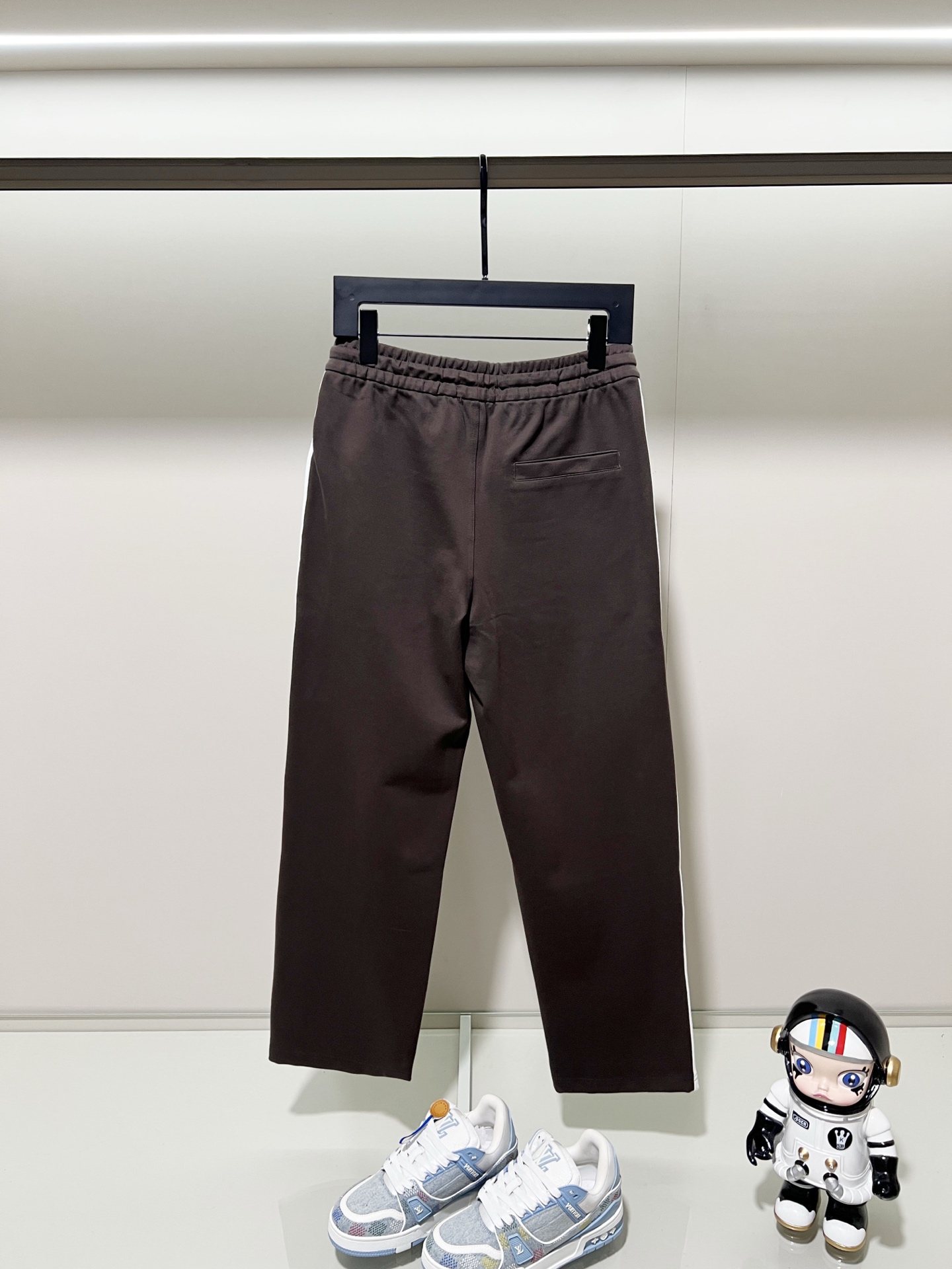 LOEWE 로에베 배색 조거 팬츠 바지 의류