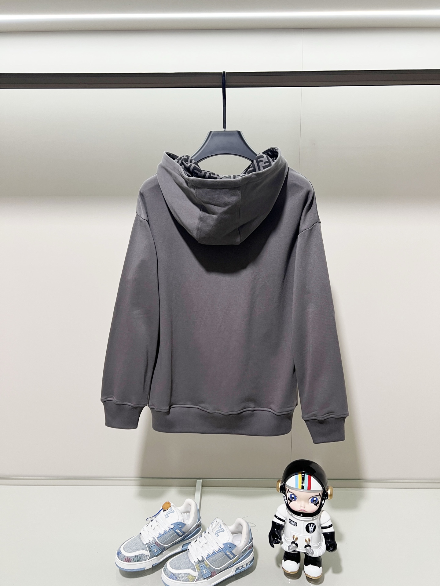 FENDI 펜디 후드티 맨투맨 티셔츠 의류