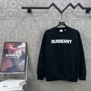 Burberry 버버리 입체 실리콘 로고 크루넥 맨투맨 티셔츠 의류