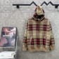 Burberry 버버리 체크 패턴 레터링 로고 스몰 라벨 자수 후드티 맨투맨 티셔츠 의류