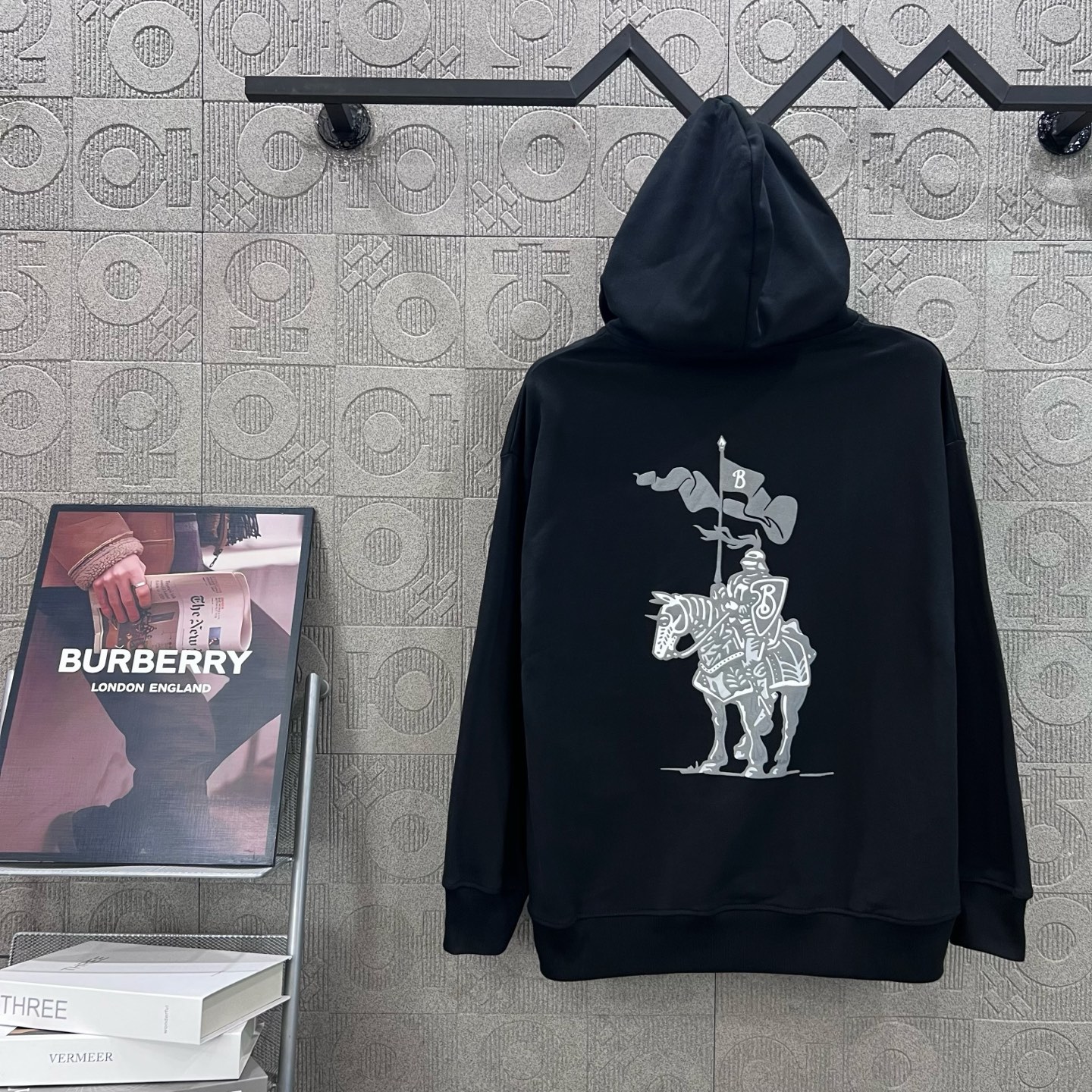 Burberry 버버리 전면 마크 승마 기사 로고 프린트 후드티 맨투맨 티셔츠 의류