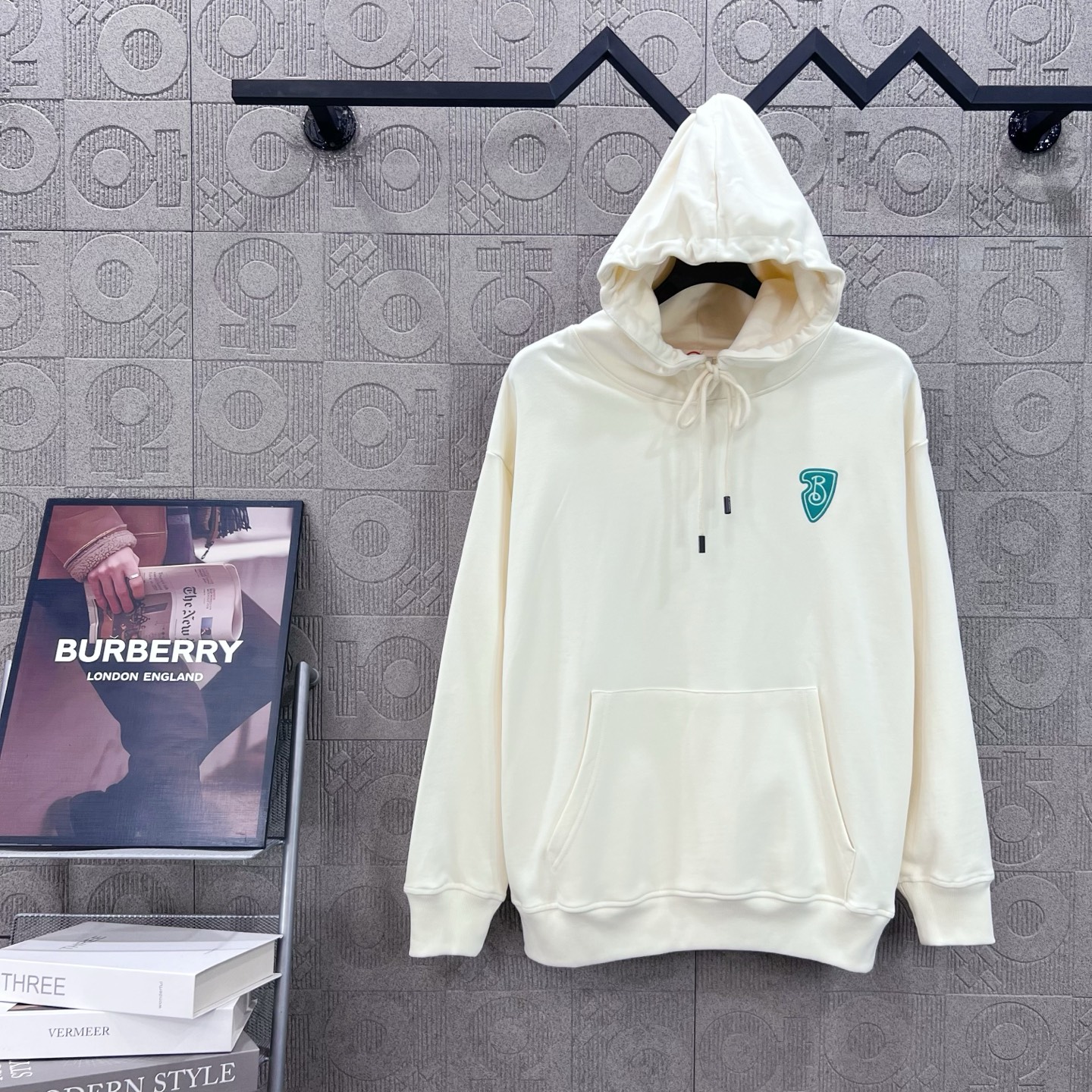 Burberry 버버리 전면 마크 승마 기사 로고 프린트 후드티 맨투맨 티셔츠 의류