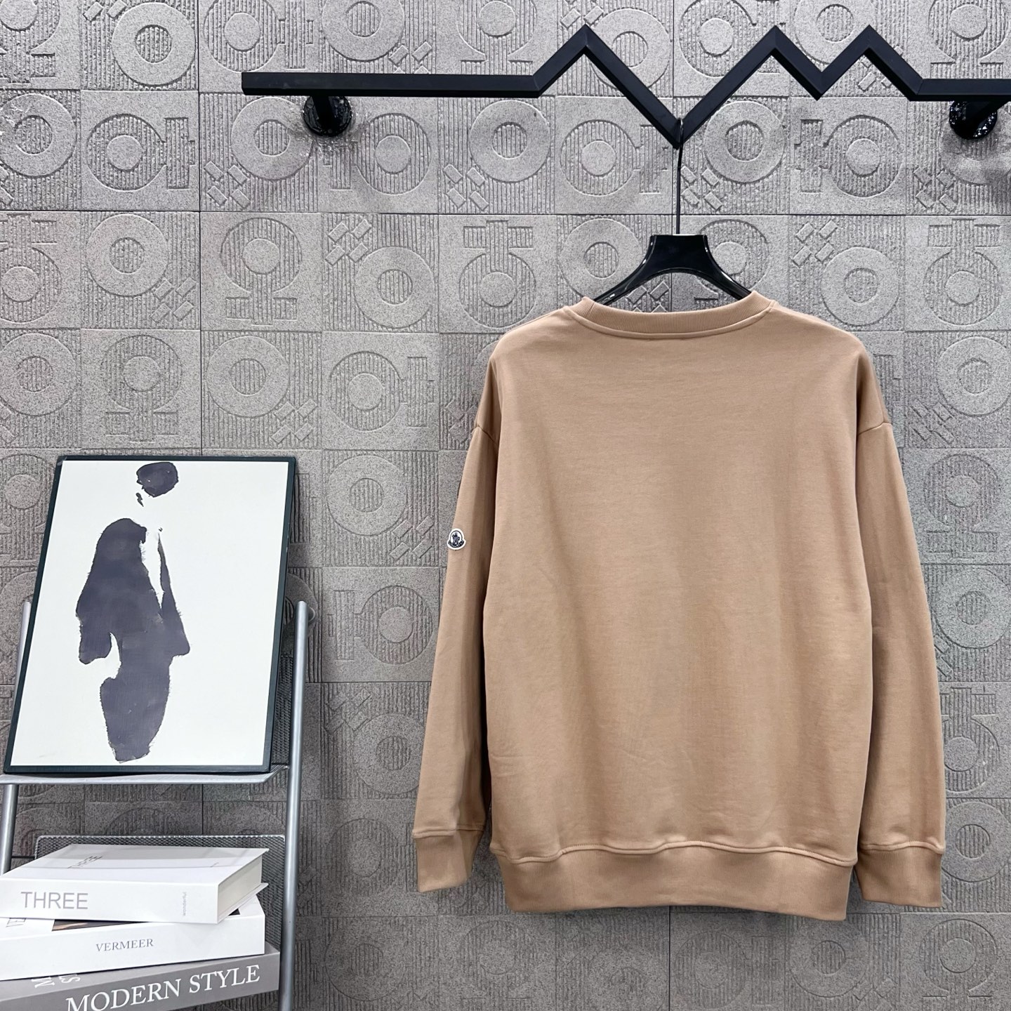 Moncler 몽클레어 몽클레르 로고 쉐도우 프린트 암로고 맨투맨 티셔츠 의류