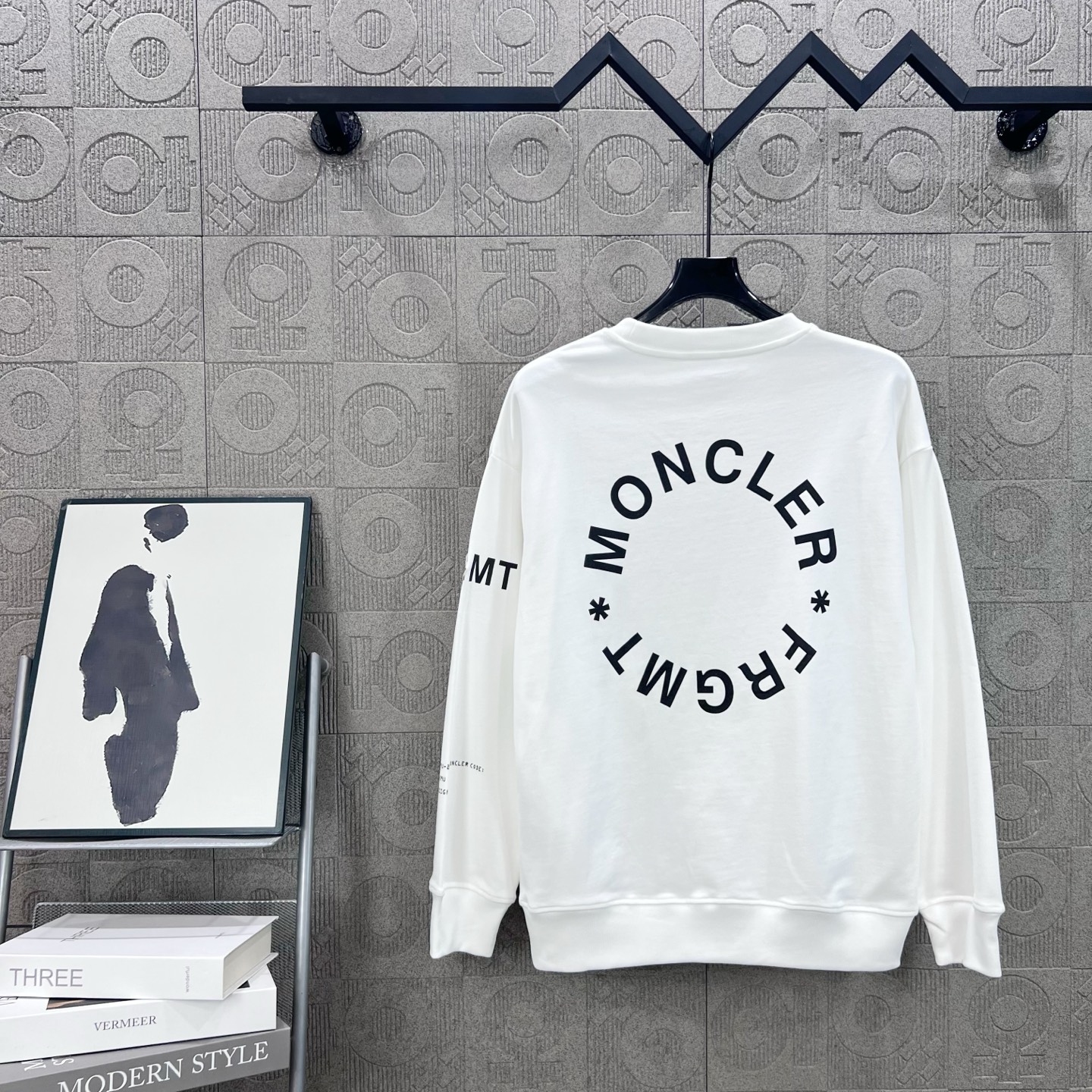 Moncler 몽클레어 몽클레르 로고 자수 & 백프린트 맨투맨 티셔츠 의류