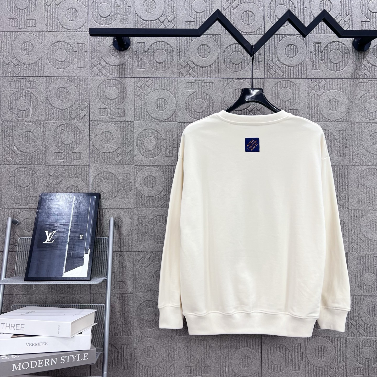 Louis Vuitton LV 루이비통 손글씨 로고 자수 맨투맨 티셔츠 의류