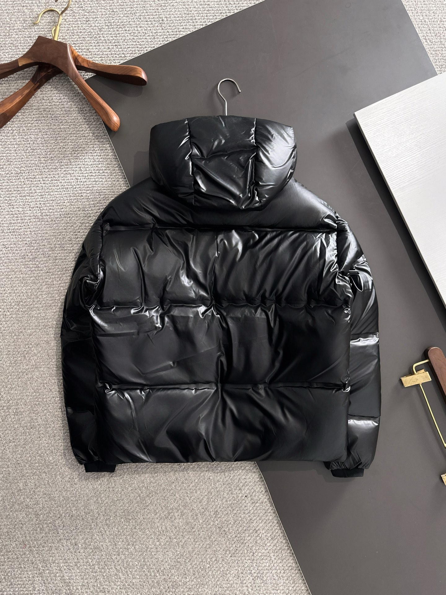 PRADA 프라다 숏 패딩 점퍼 의류