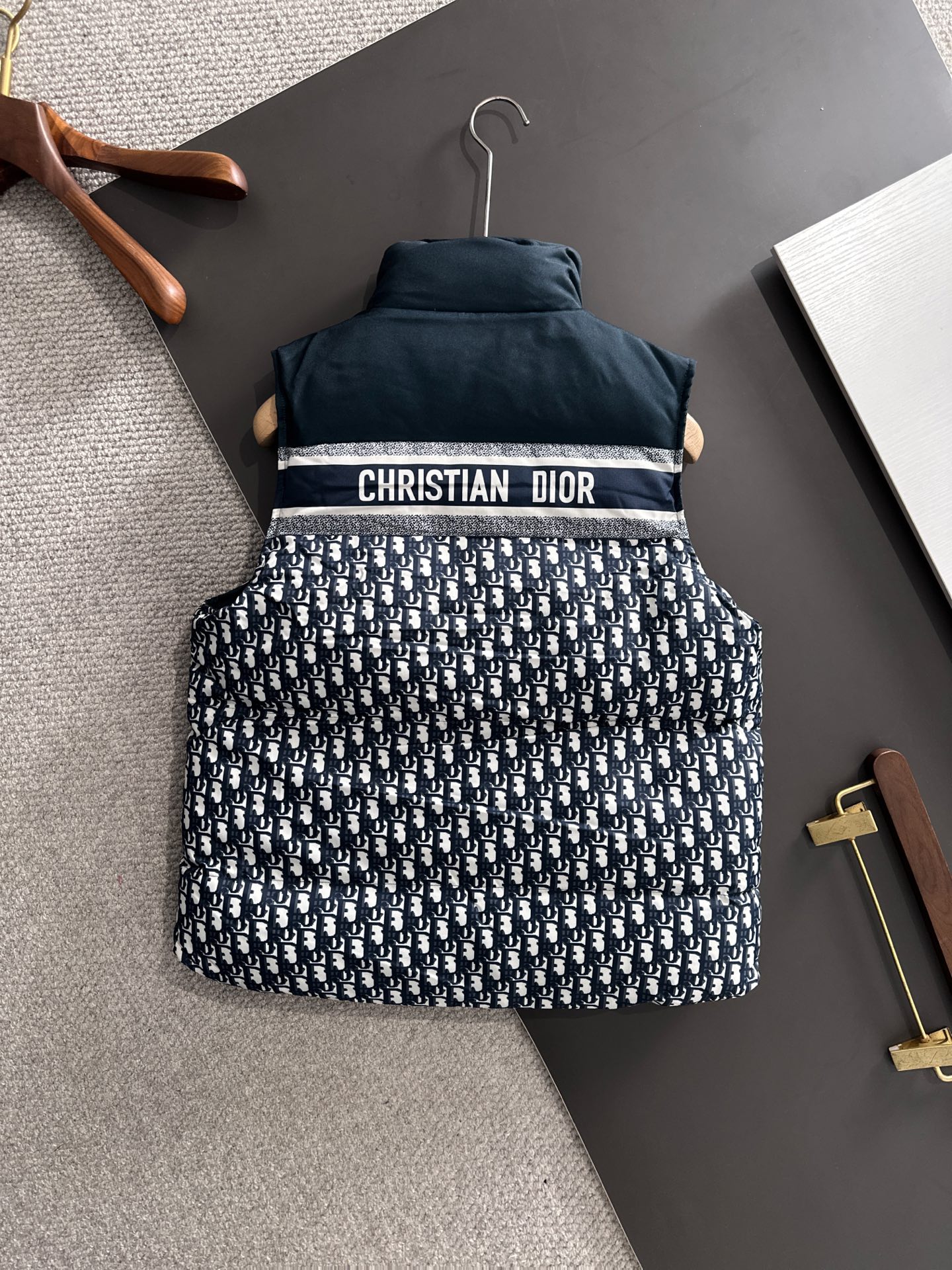 DIOR CD 디올 패딩 조끼 베스트 의류