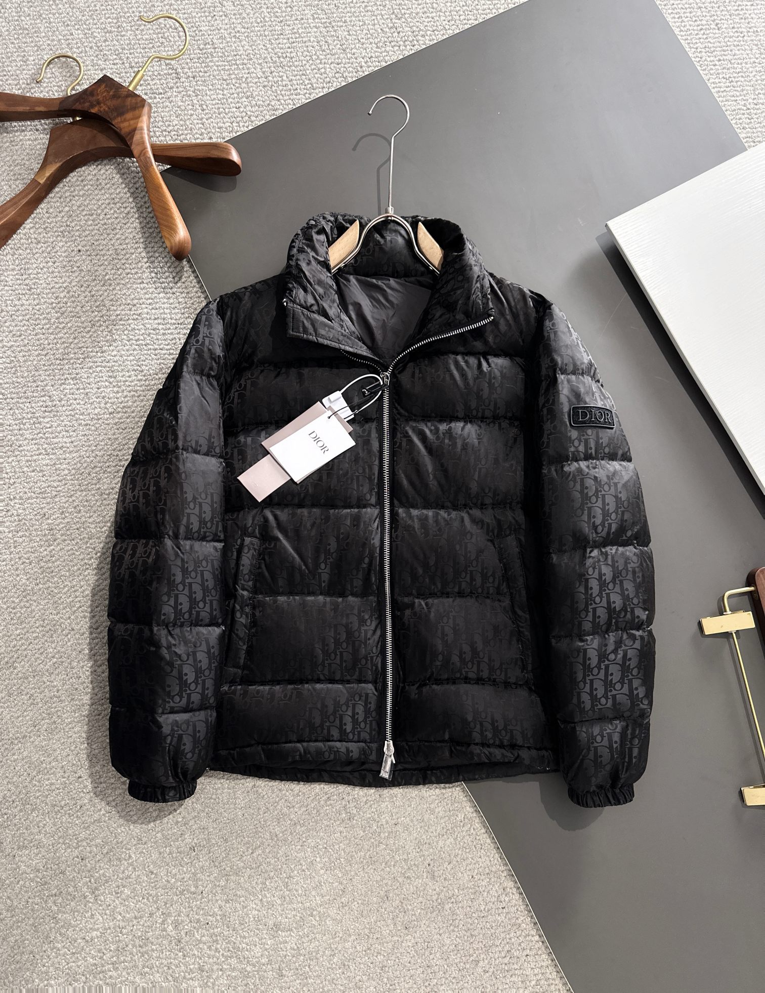 DIOR CD 디올 패딩 점퍼 의류