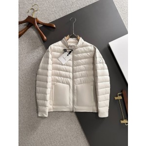 Moncler 몽클레어 몽클레르 경량 패딩 점퍼 의류