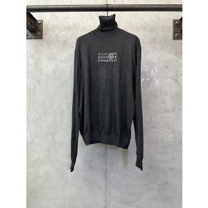 Maison Margiela 메종 마르지엘라 디스트로이드 니트 하이넥 스웨터 의류