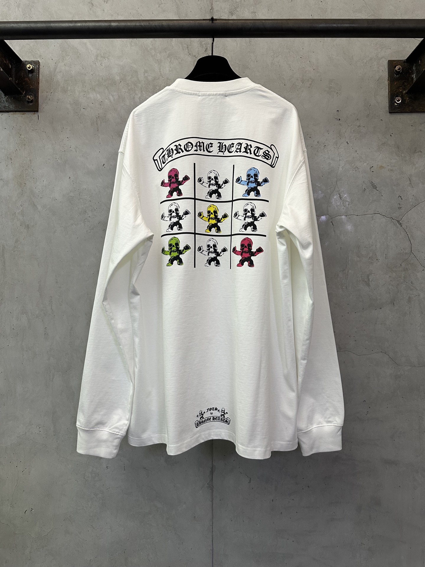 Chrome Hearts Foti CH 크롬하츠 시스템 블랙 컬러 패턴 라운드넥 롱슬리브 긴팔 티셔츠 의류