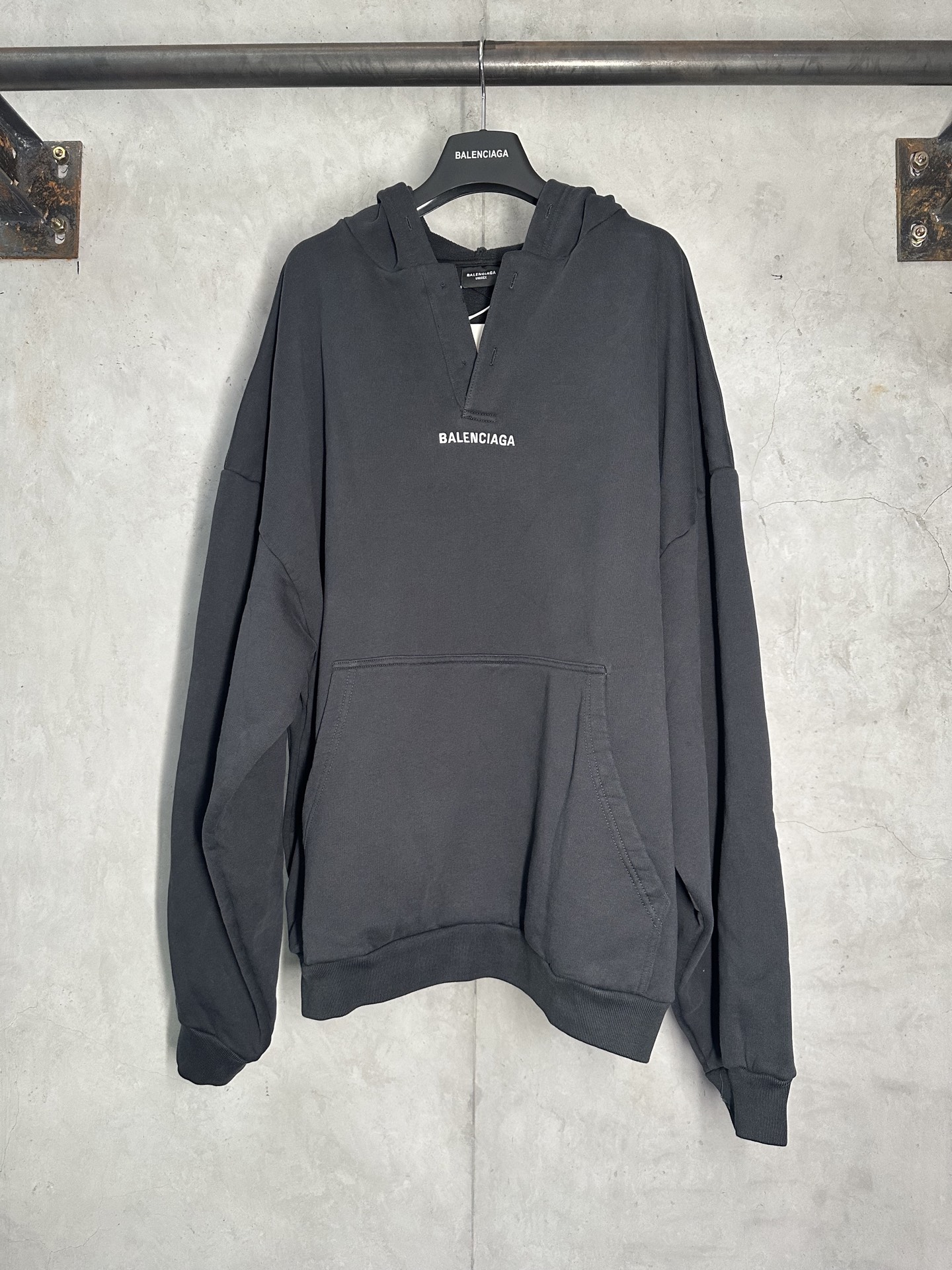 Balenciaga 발렌시아가 드롭숄더 자수 후드티 스웨트셔츠 의류