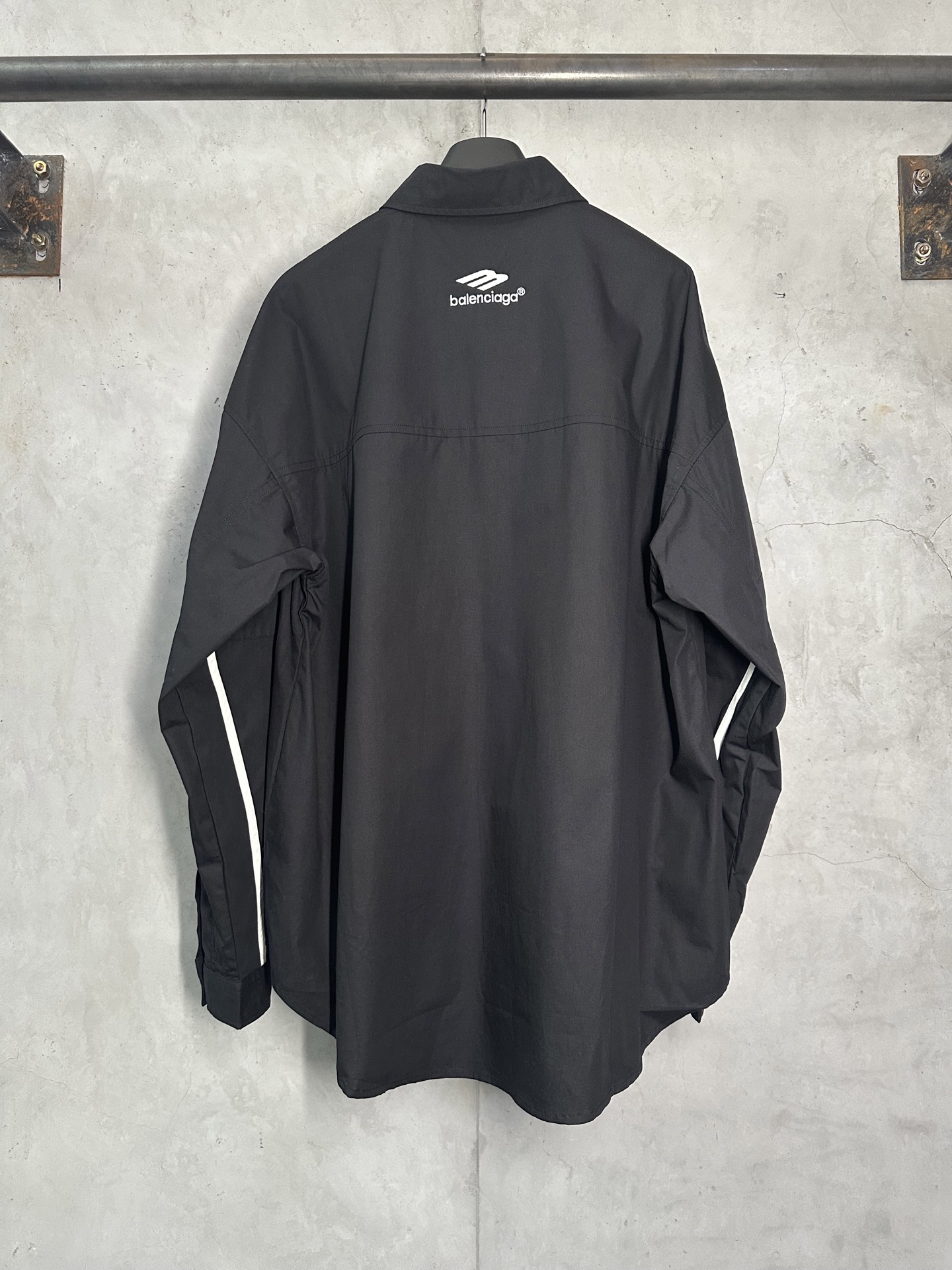 Balenciaga 발렌시아가 3M 자수 배색 스트라이프 셔츠 의류