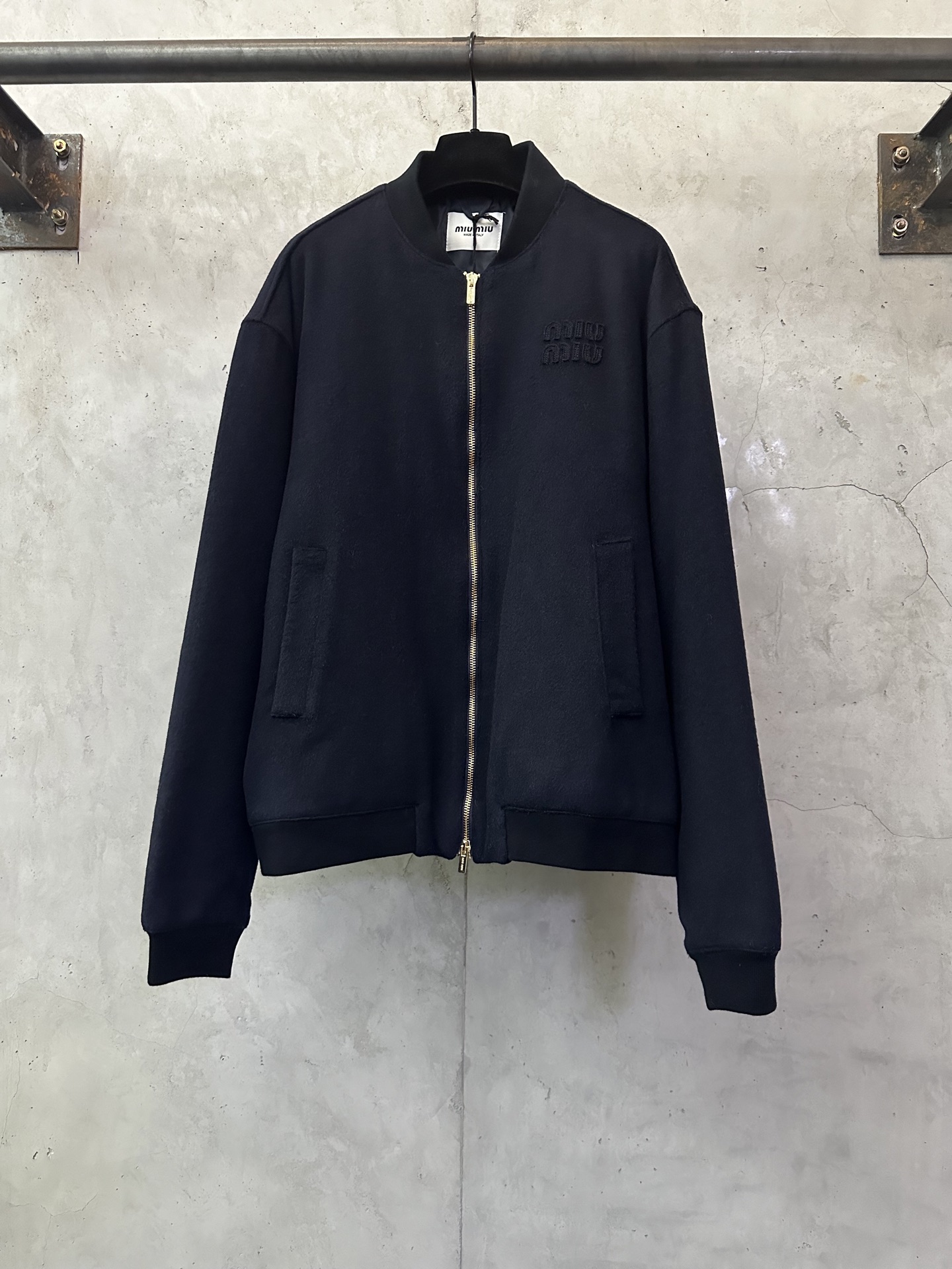 MIUMIU 미우미우 지퍼 여밈 울 블렌드 자켓 재킷 의류