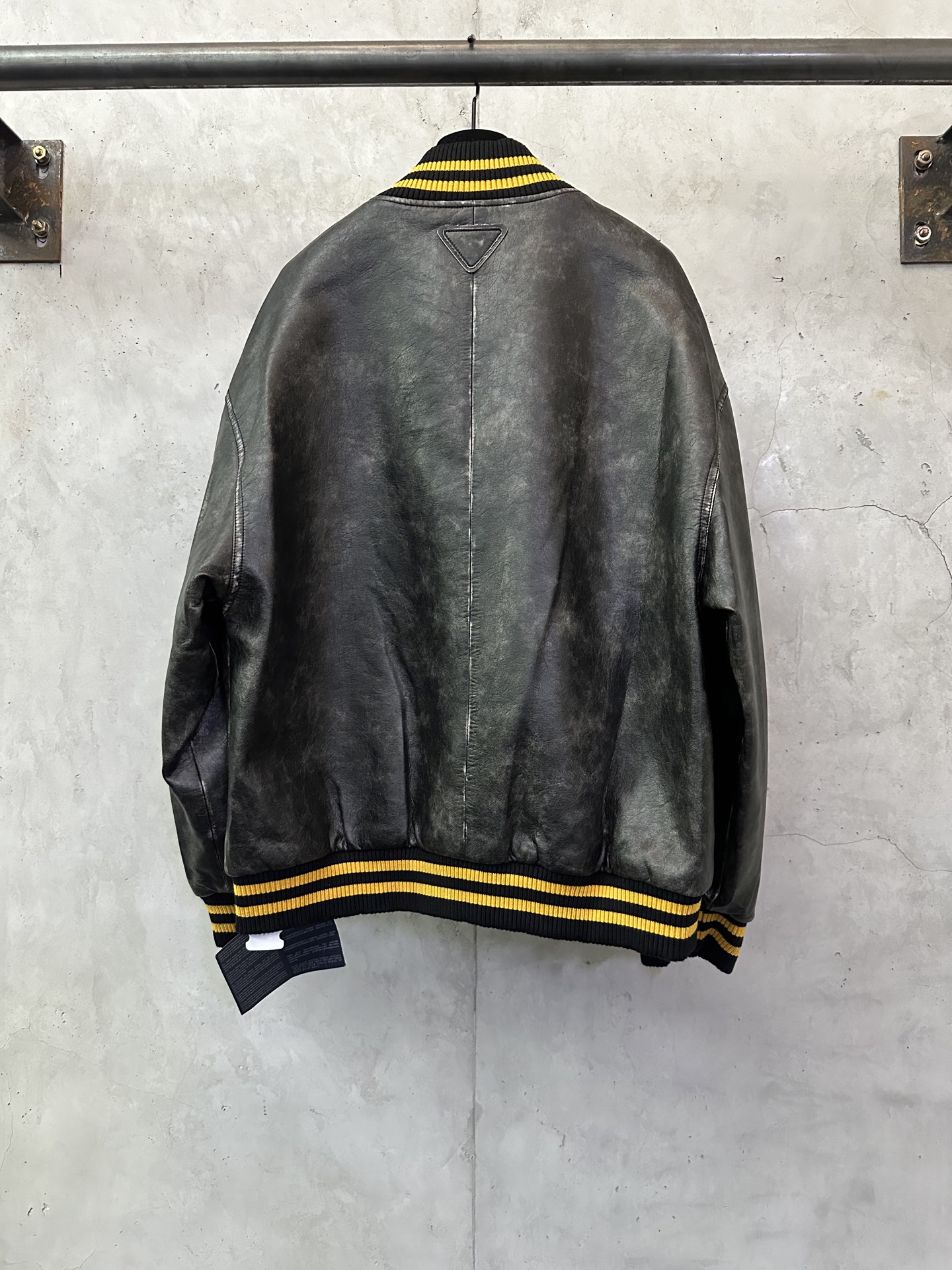 PRADA 프라다 가죽 플라이트 자켓 재킷 의류