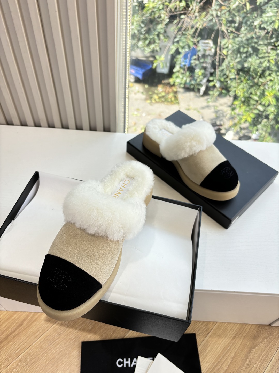 CHANEL 샤넬 겨울 슬리퍼 신발