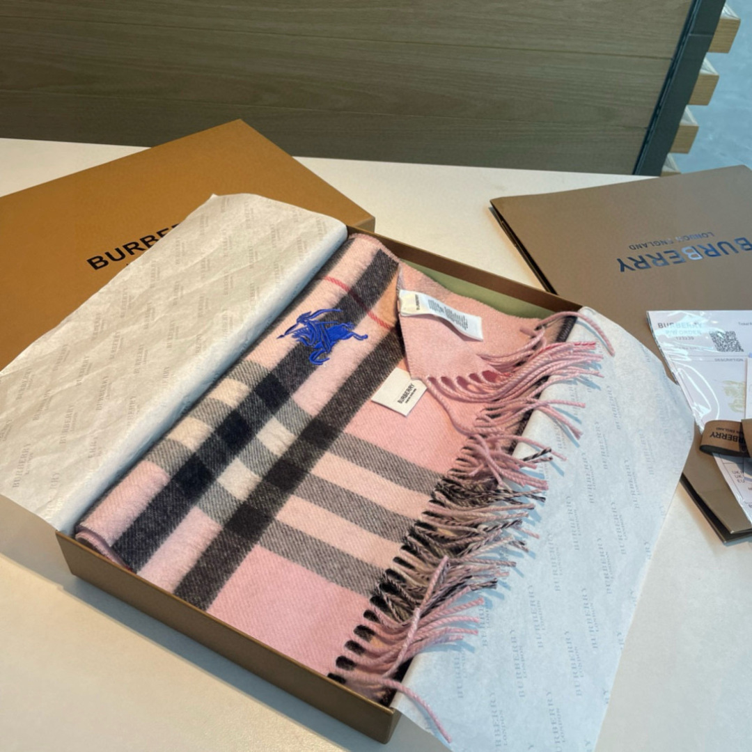 Burberry 버버리 클래식 양모 스카프 머플러 목도리