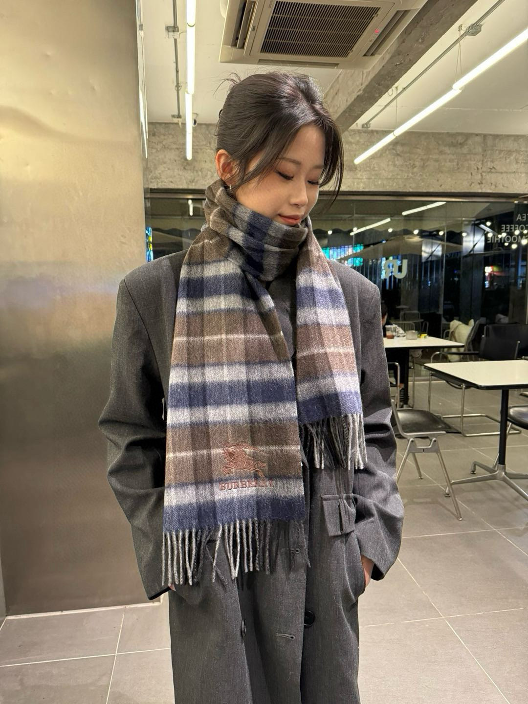 Burberry 버버리 고급 자수 로고 스카프 머플러 목도리