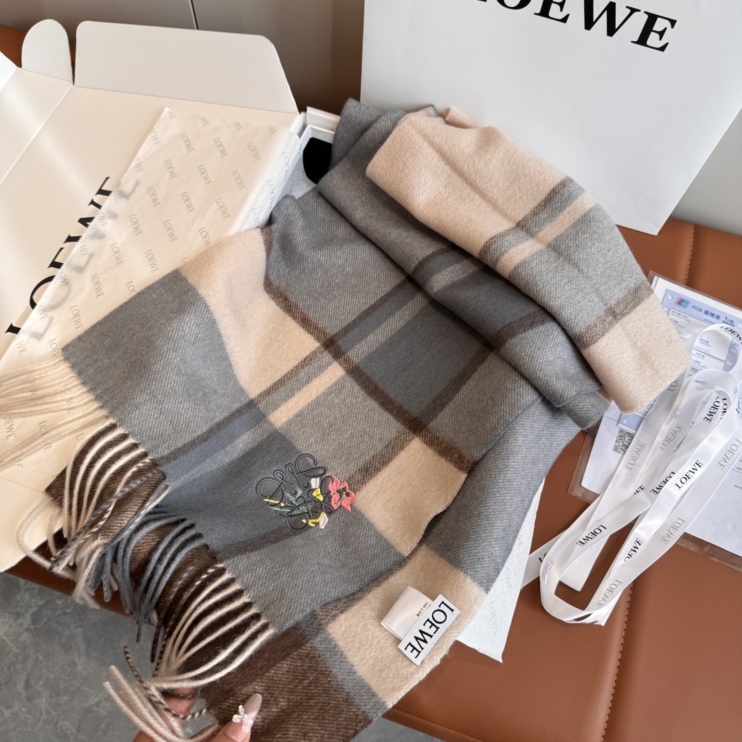Loewe 로에베 더블 컬러 캐시미어 머플러 목도리