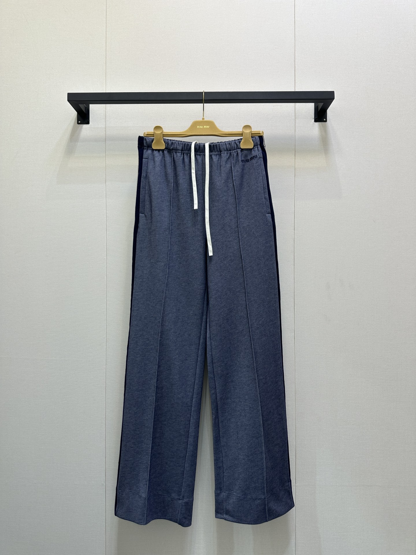 miumiu 미우미우 트리밍 캐주얼 롱 팬츠 바지 의류