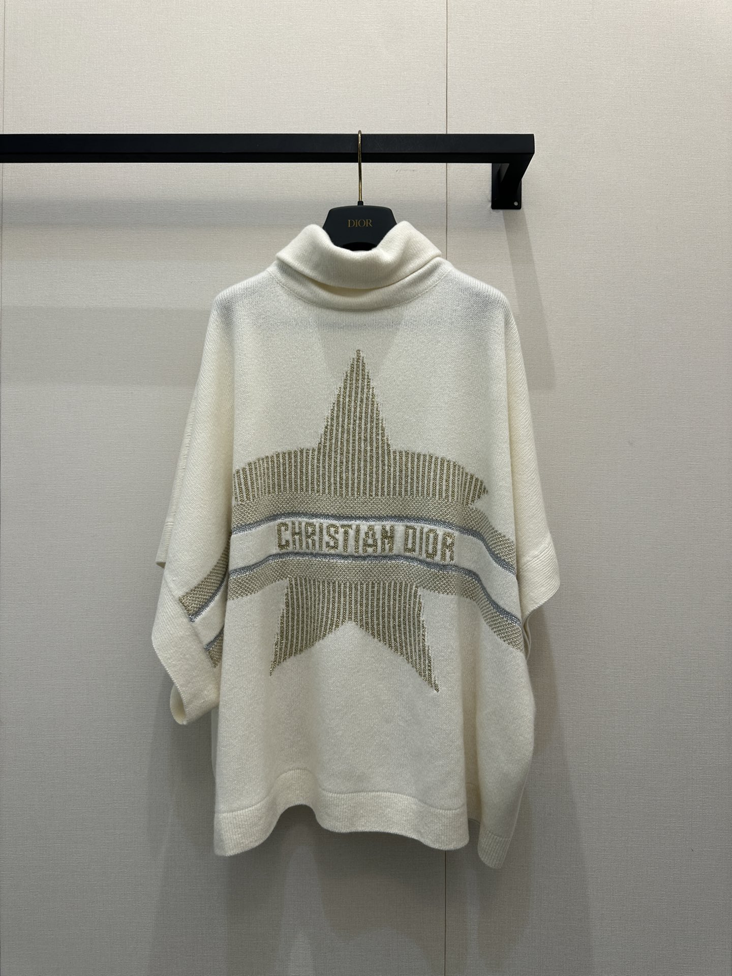 Dior CD 디올 스키 컬렉션 하이넥 니트 케이프 상의 의류