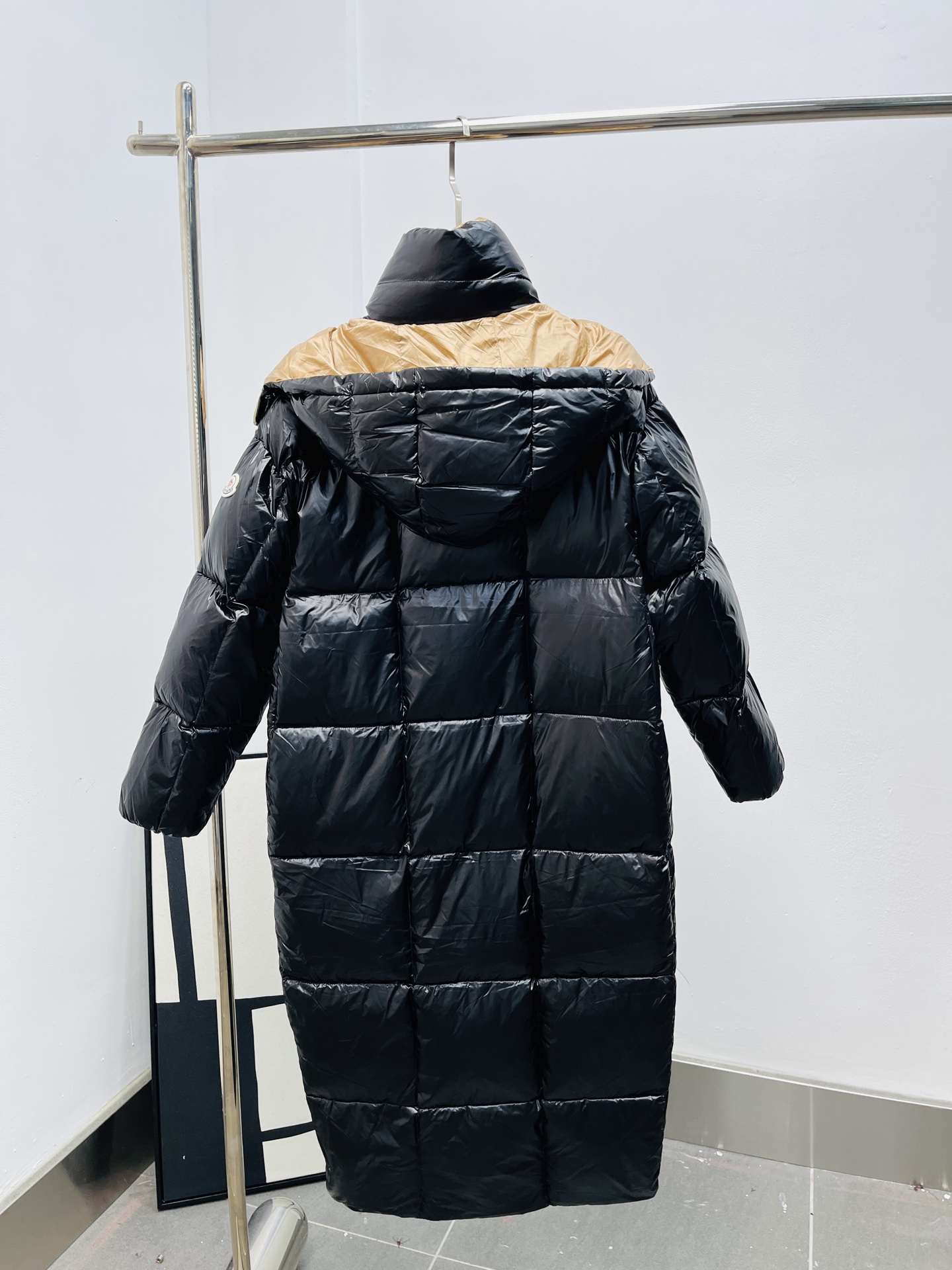 Moncler 몽클레어 몽클레르 하이퀄리티 배색 롱패딩 의류